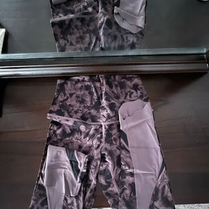 Lululemon luxtreme scallop hem 23” leggings